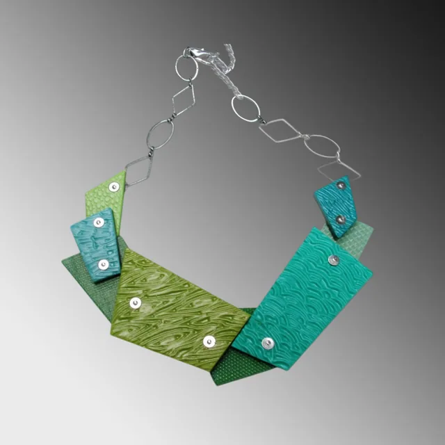 Fractured Monolith necklace FMRS10
