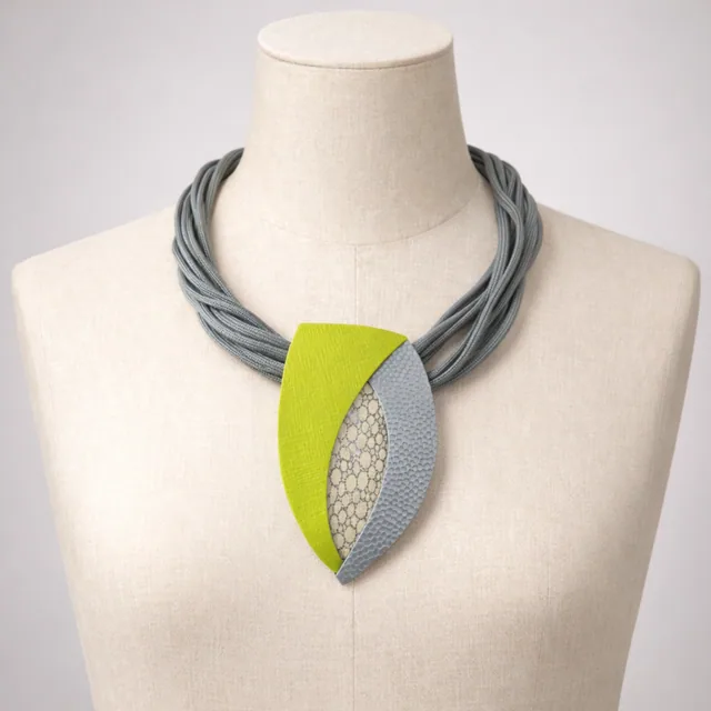 Composed Planes necklace CPMD9