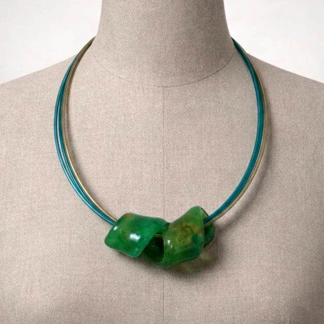 Central Presence necklace CPAF8