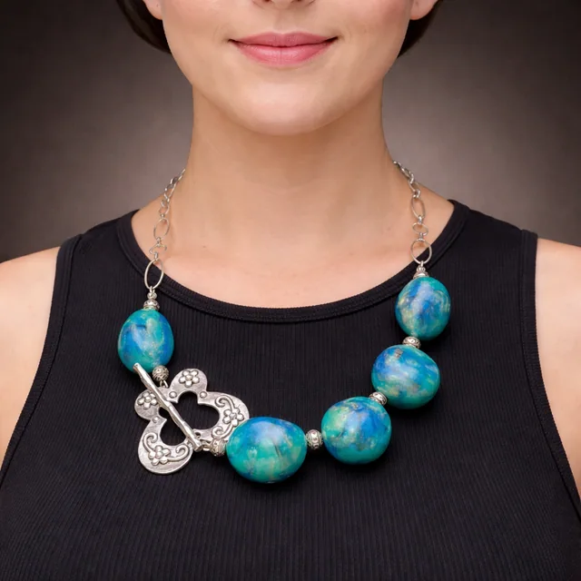 Curved Resonance necklace CRUR16