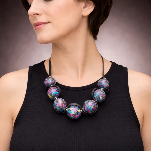 Curved Resonance necklace CRCC19