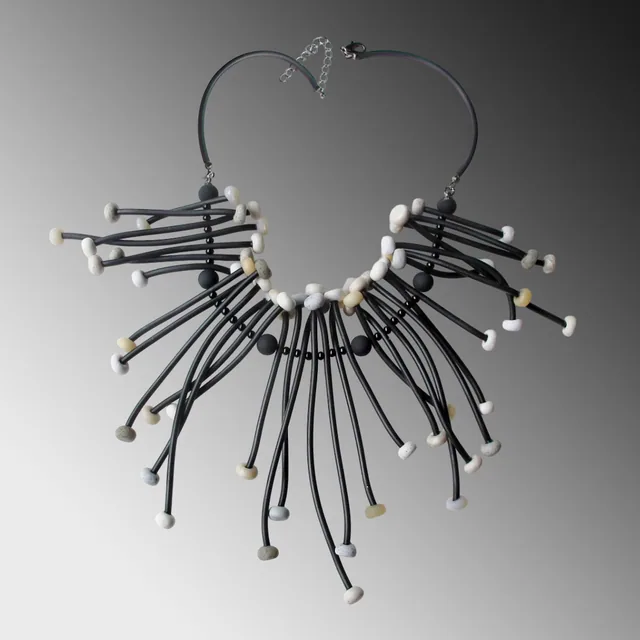 Radiant Surge necklace RSRE11